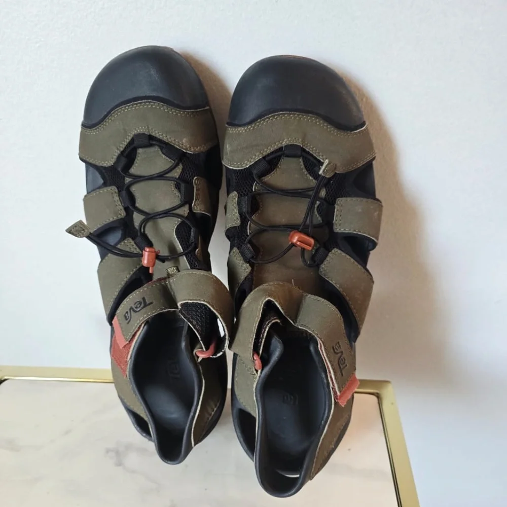 TEVA Men’s M Flintwood Dark Olive Sandals - 1118941 Size 13